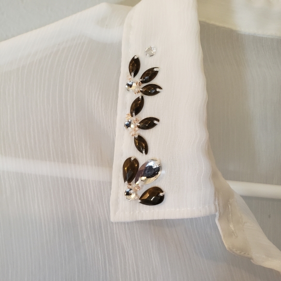 Hollister Sheer White Button up Blouse Size Small - Picture 3 of 5